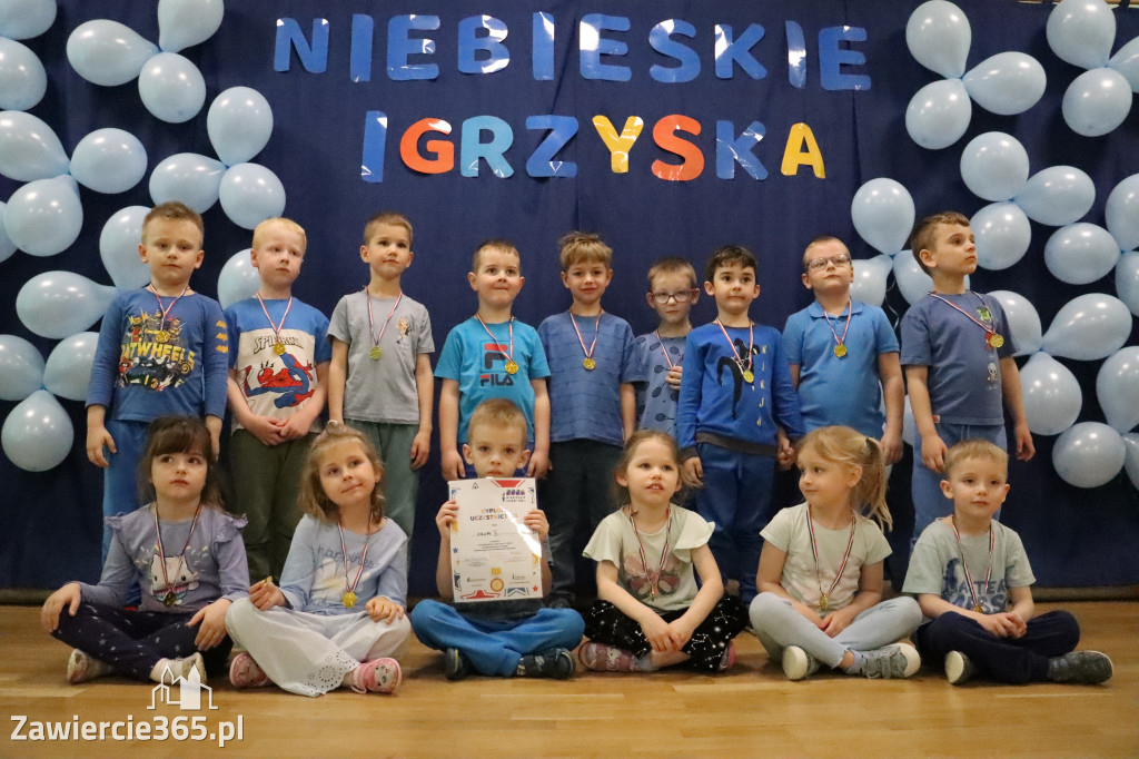 Fotorelacja: NIEBIESKIE IGRZYSKA w Przedszkolu Integracyjnym nr 3 w Zawierciu