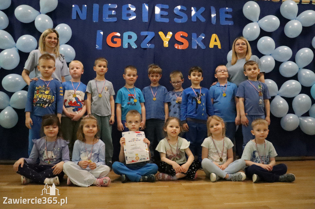 Fotorelacja: NIEBIESKIE IGRZYSKA w Przedszkolu Integracyjnym nr 3 w Zawierciu