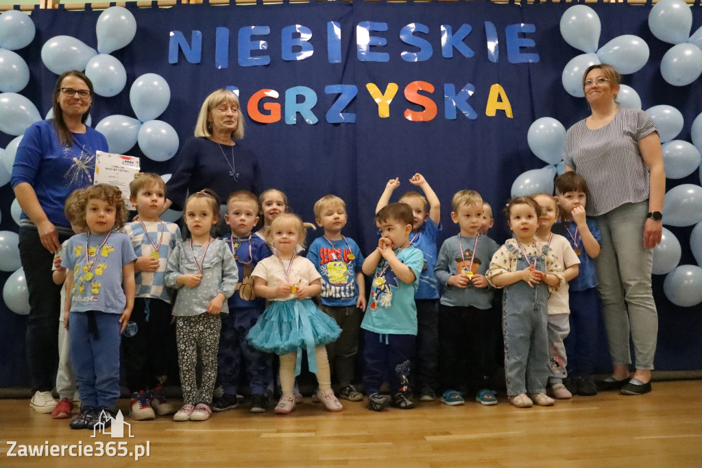 Fotorelacja: NIEBIESKIE IGRZYSKA w Przedszkolu Integracyjnym nr 3 w Zawierciu