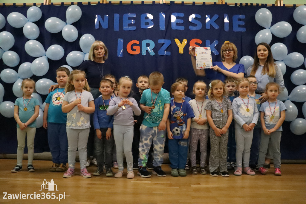 Fotorelacja: NIEBIESKIE IGRZYSKA w Przedszkolu Integracyjnym nr 3 w Zawierciu