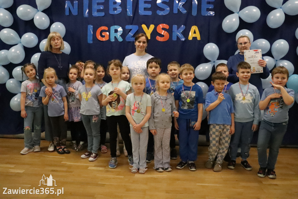 Fotorelacja: NIEBIESKIE IGRZYSKA w Przedszkolu Integracyjnym nr 3 w Zawierciu