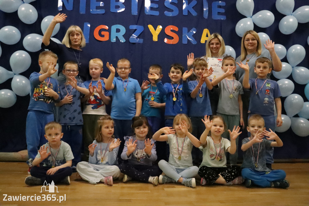 Fotorelacja: NIEBIESKIE IGRZYSKA w Przedszkolu Integracyjnym nr 3 w Zawierciu