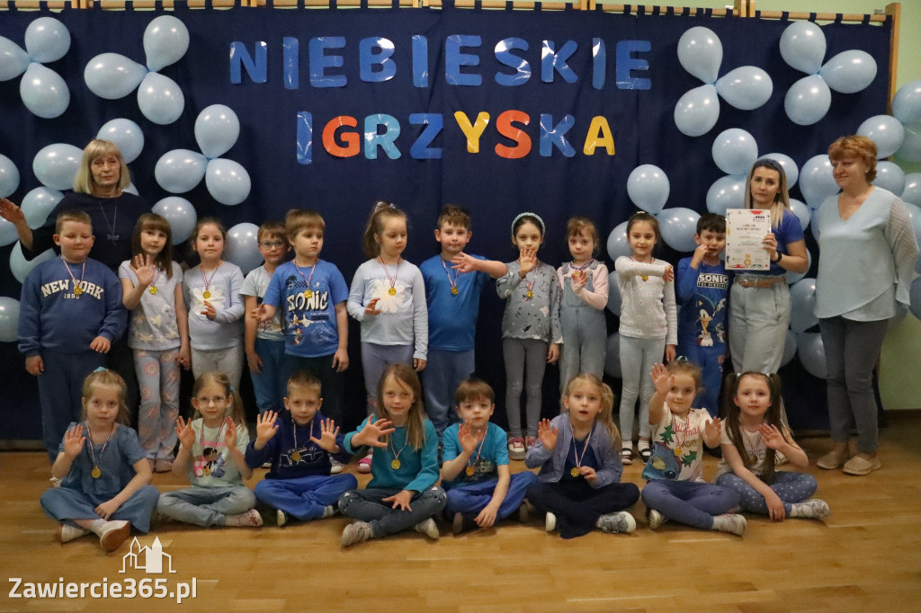 Fotorelacja: NIEBIESKIE IGRZYSKA w Przedszkolu Integracyjnym nr 3 w Zawierciu