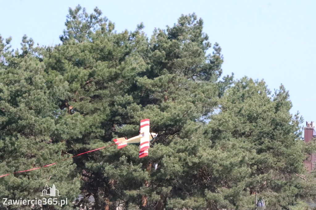Fotorelacja: Bitwa powietrzna o Zawiercie