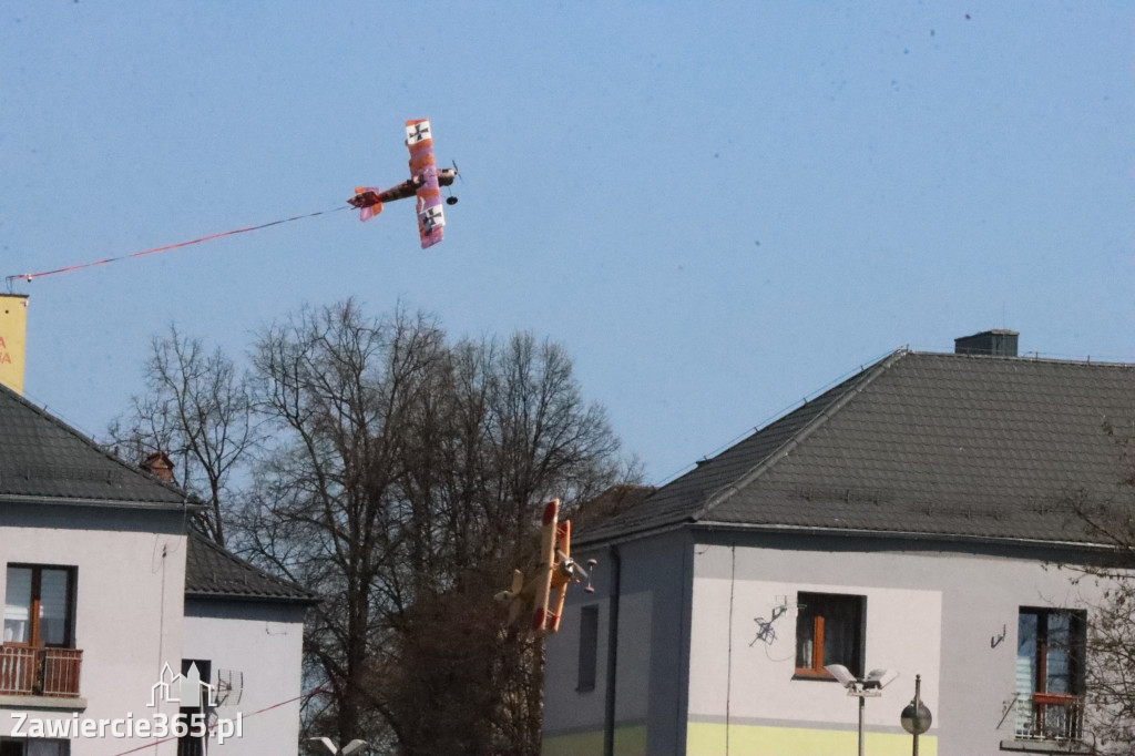 Fotorelacja: Bitwa powietrzna o Zawiercie
