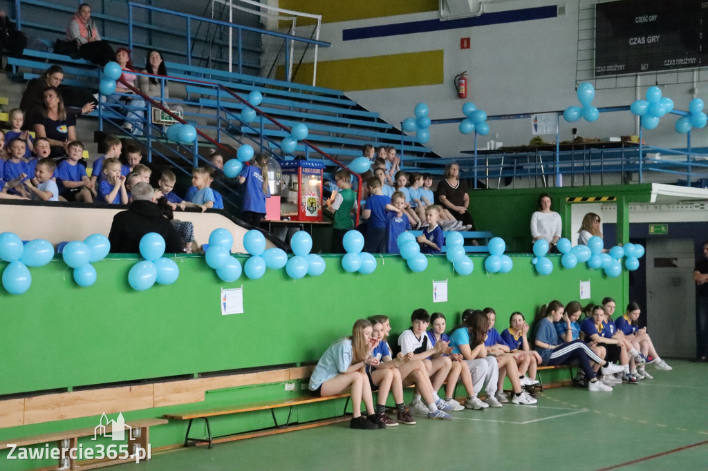Fotorelacja I: Niebieskie Igrzyska zorganizowane przez SP4 w Zawierciu
