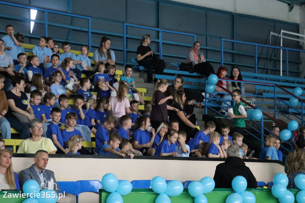 Fotorelacja I: Niebieskie Igrzyska zorganizowane przez SP4 w Zawierciu