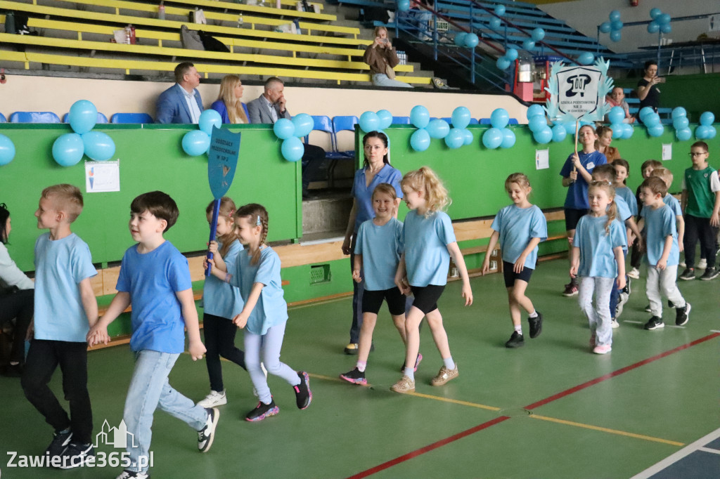 Fotorelacja I: Niebieskie Igrzyska zorganizowane przez SP4 w Zawierciu