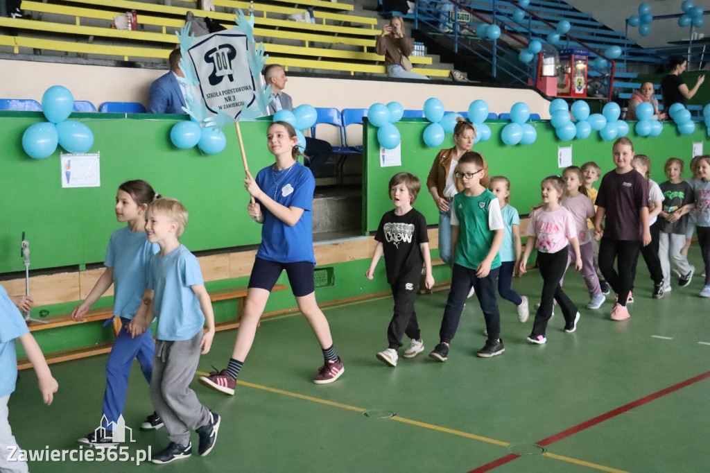 Fotorelacja I: Niebieskie Igrzyska zorganizowane przez SP4 w Zawierciu