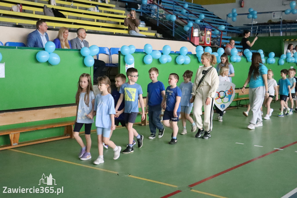 Fotorelacja I: Niebieskie Igrzyska zorganizowane przez SP4 w Zawierciu