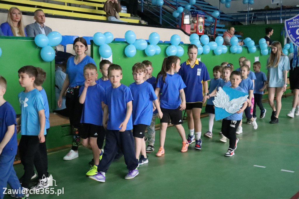 Fotorelacja I: Niebieskie Igrzyska zorganizowane przez SP4 w Zawierciu