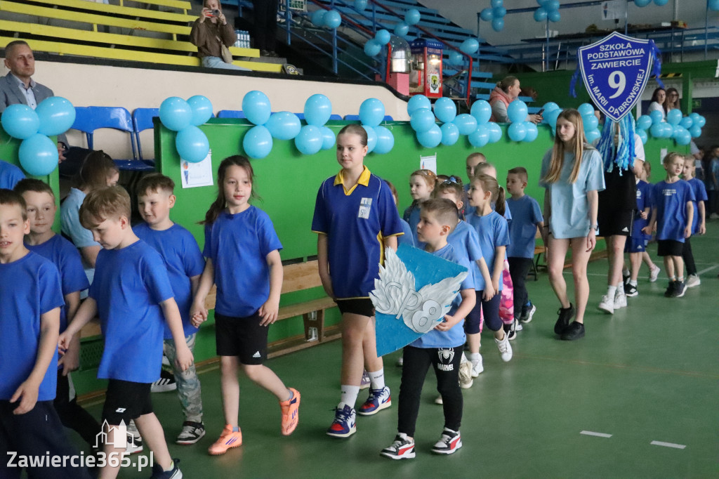 Fotorelacja I: Niebieskie Igrzyska zorganizowane przez SP4 w Zawierciu