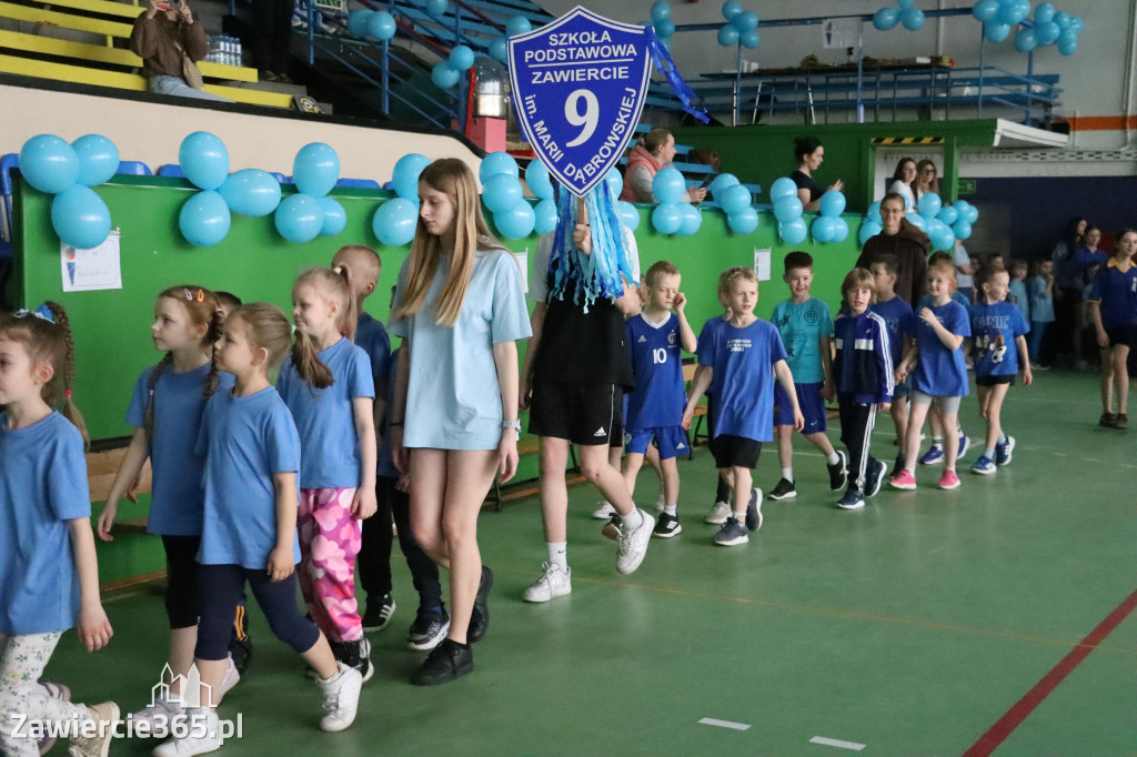 Fotorelacja I: Niebieskie Igrzyska zorganizowane przez SP4 w Zawierciu