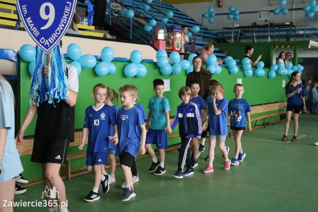 Fotorelacja I: Niebieskie Igrzyska zorganizowane przez SP4 w Zawierciu