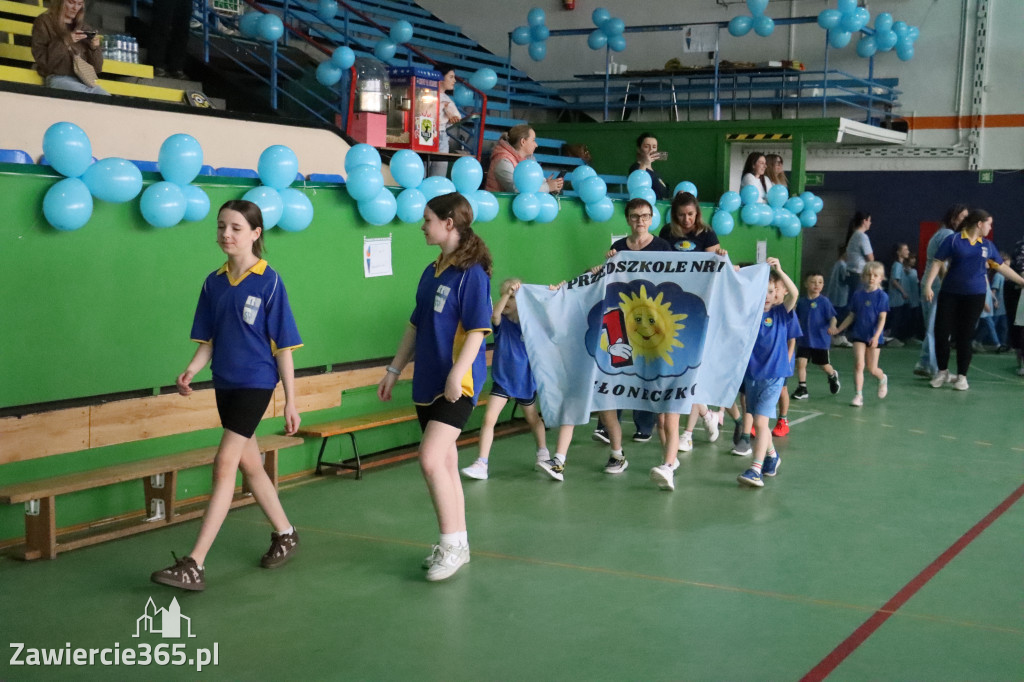 Fotorelacja I: Niebieskie Igrzyska zorganizowane przez SP4 w Zawierciu