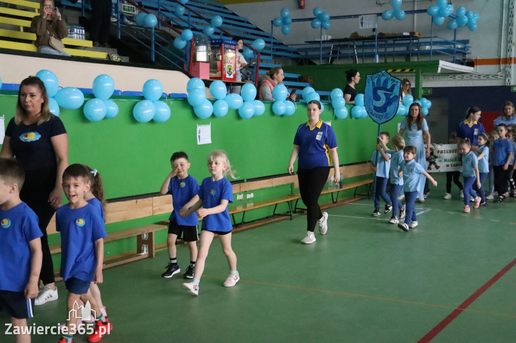 Fotorelacja I: Niebieskie Igrzyska zorganizowane przez SP4 w Zawierciu