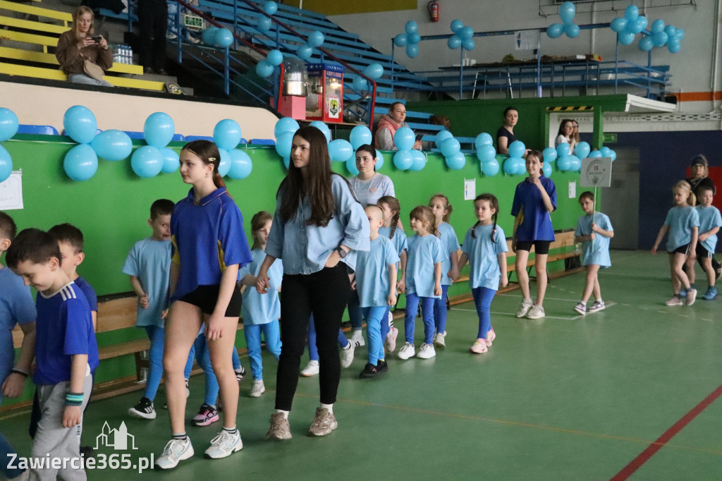 Fotorelacja I: Niebieskie Igrzyska zorganizowane przez SP4 w Zawierciu