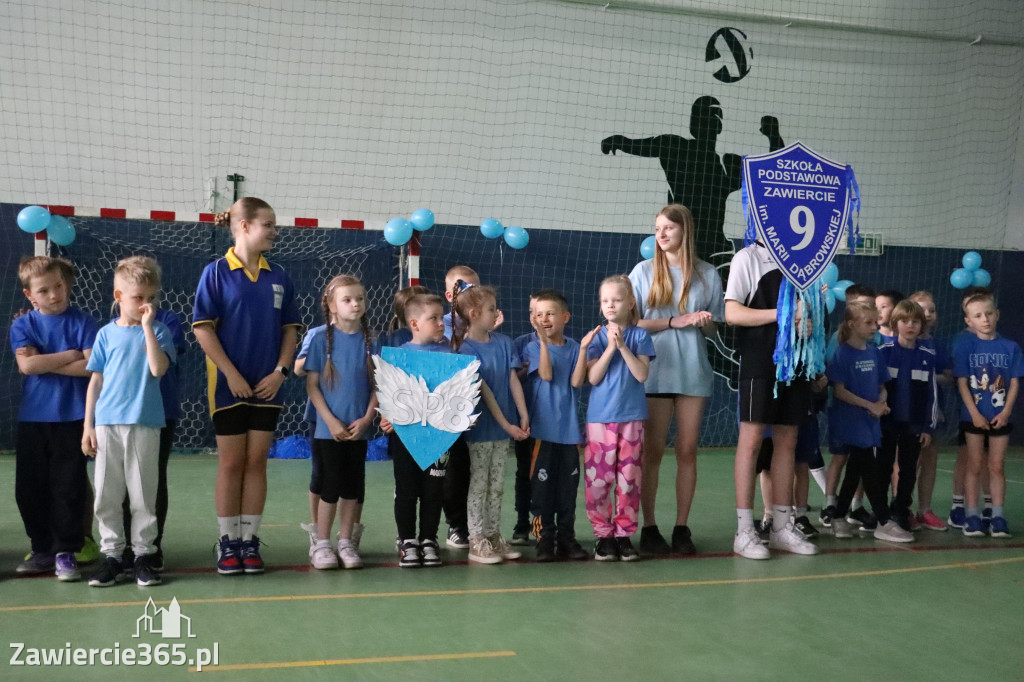 Fotorelacja I: Niebieskie Igrzyska zorganizowane przez SP4 w Zawierciu