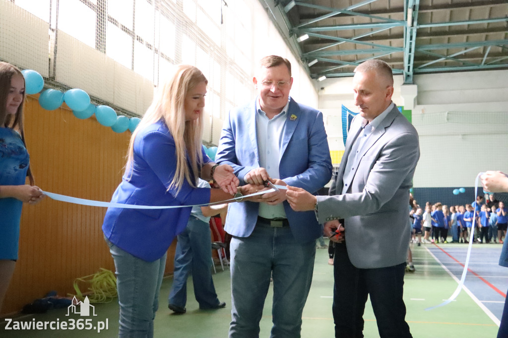 Fotorelacja I: Niebieskie Igrzyska zorganizowane przez SP4 w Zawierciu