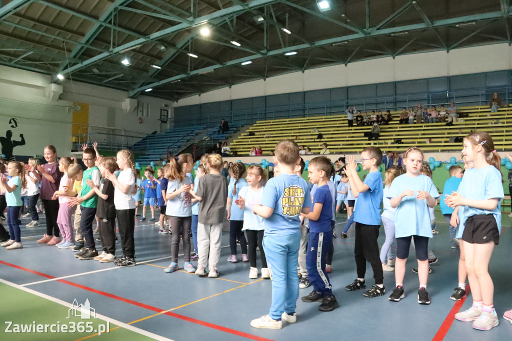 Fotorelacja I: Niebieskie Igrzyska zorganizowane przez SP4 w Zawierciu