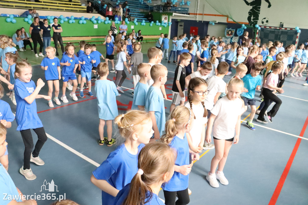 Fotorelacja I: Niebieskie Igrzyska zorganizowane przez SP4 w Zawierciu