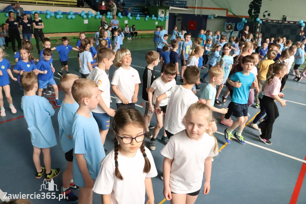 Fotorelacja I: Niebieskie Igrzyska zorganizowane przez SP4 w Zawierciu