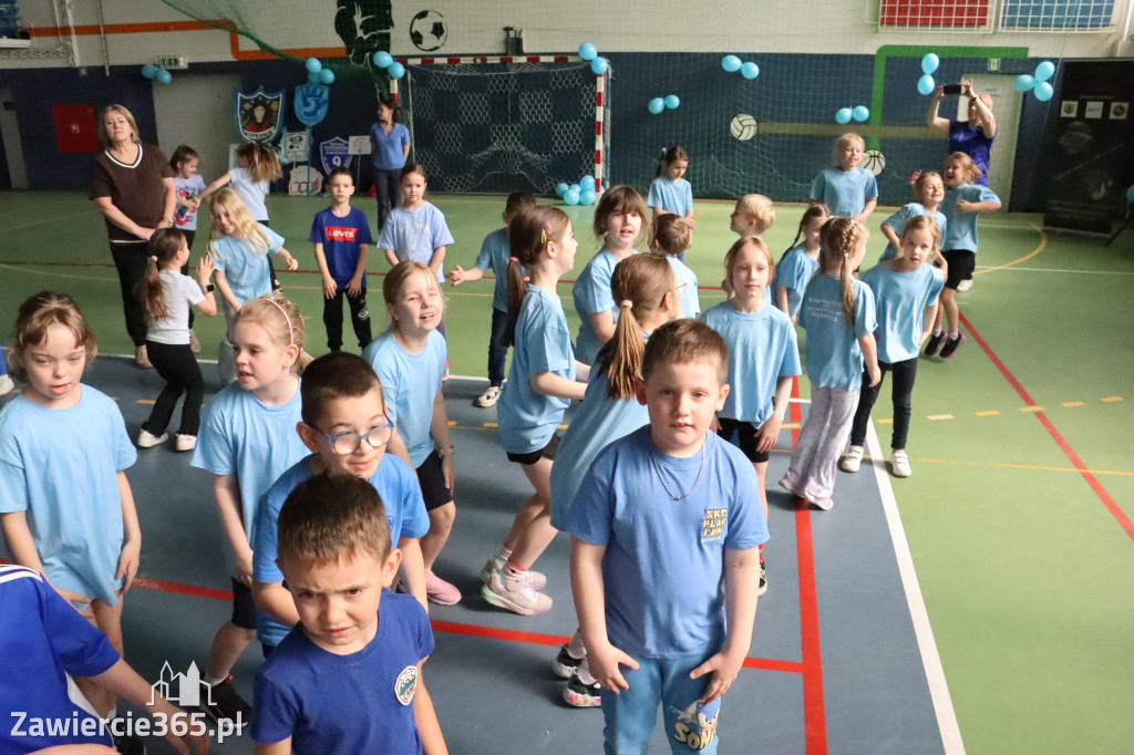 Fotorelacja I: Niebieskie Igrzyska zorganizowane przez SP4 w Zawierciu