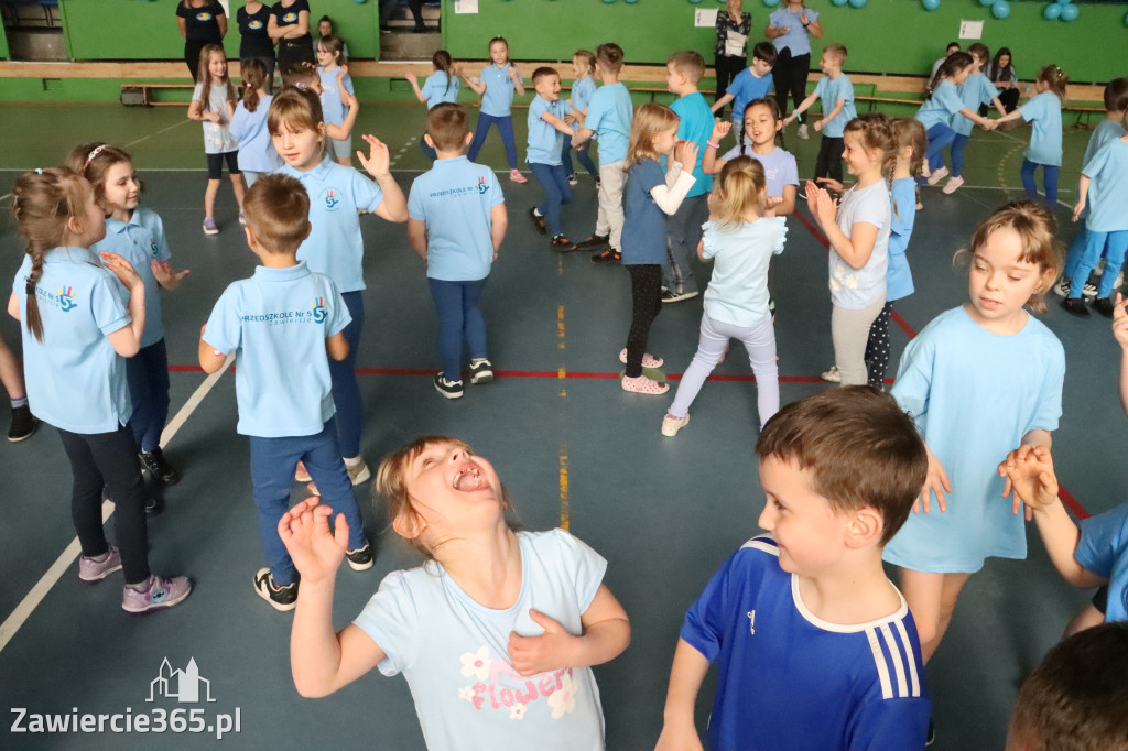 Fotorelacja I: Niebieskie Igrzyska zorganizowane przez SP4 w Zawierciu