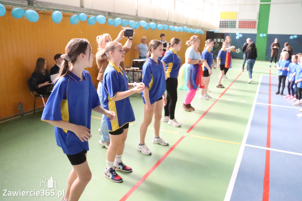 Fotorelacja I: Niebieskie Igrzyska zorganizowane przez SP4 w Zawierciu