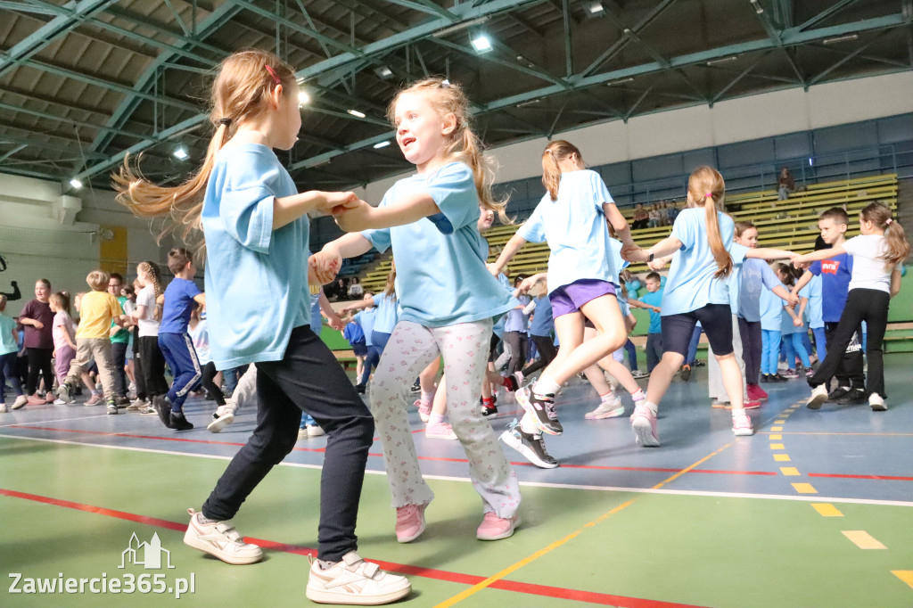Fotorelacja I: Niebieskie Igrzyska zorganizowane przez SP4 w Zawierciu