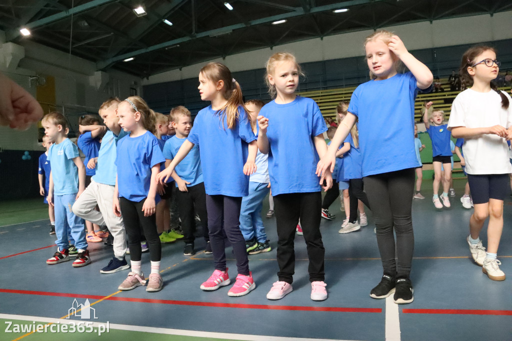 Fotorelacja I: Niebieskie Igrzyska zorganizowane przez SP4 w Zawierciu