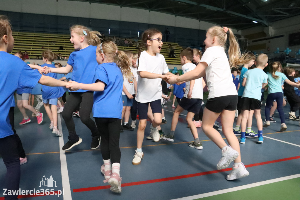 Fotorelacja I: Niebieskie Igrzyska zorganizowane przez SP4 w Zawierciu