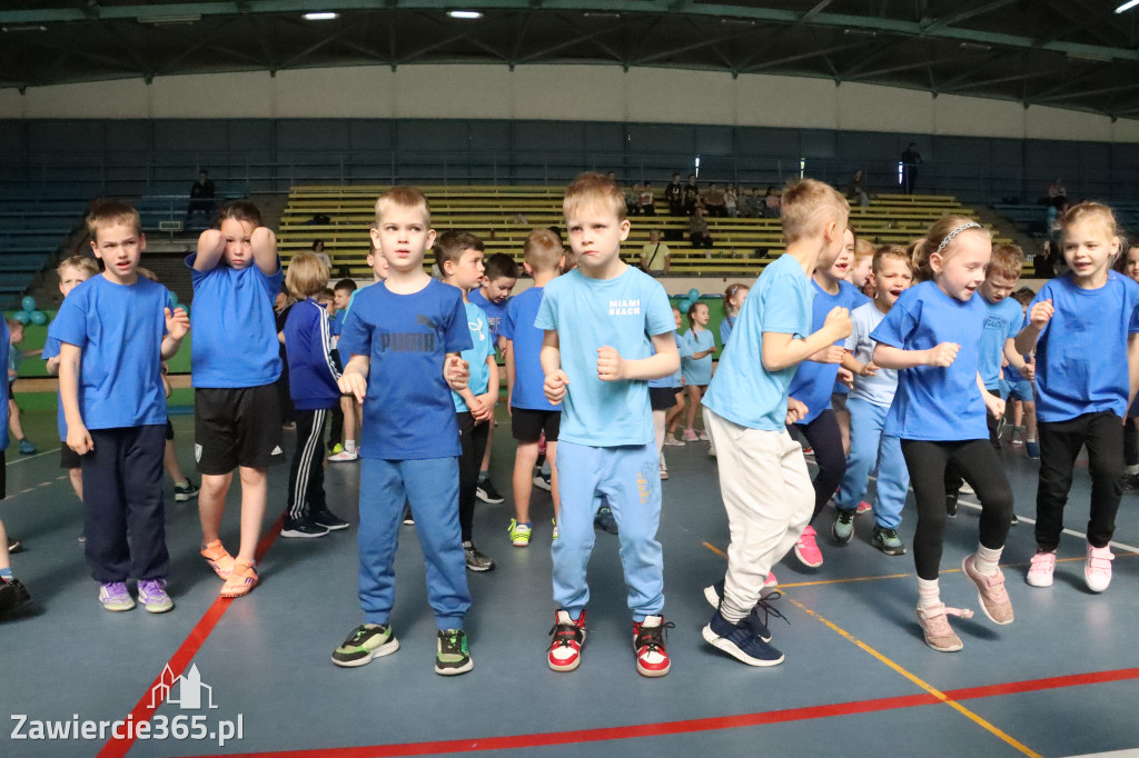 Fotorelacja I: Niebieskie Igrzyska zorganizowane przez SP4 w Zawierciu