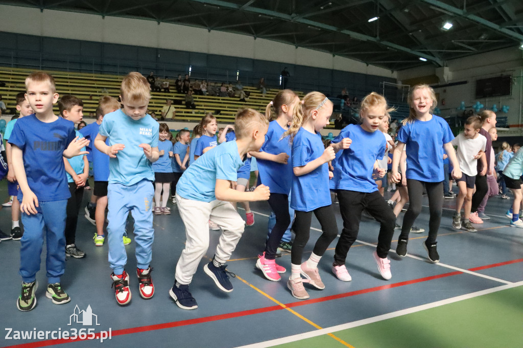 Fotorelacja I: Niebieskie Igrzyska zorganizowane przez SP4 w Zawierciu