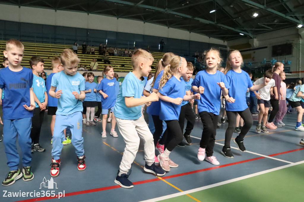 Fotorelacja I: Niebieskie Igrzyska zorganizowane przez SP4 w Zawierciu