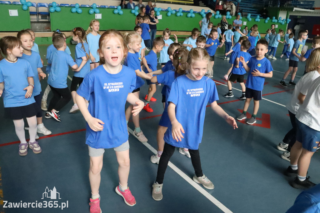 Fotorelacja I: Niebieskie Igrzyska zorganizowane przez SP4 w Zawierciu