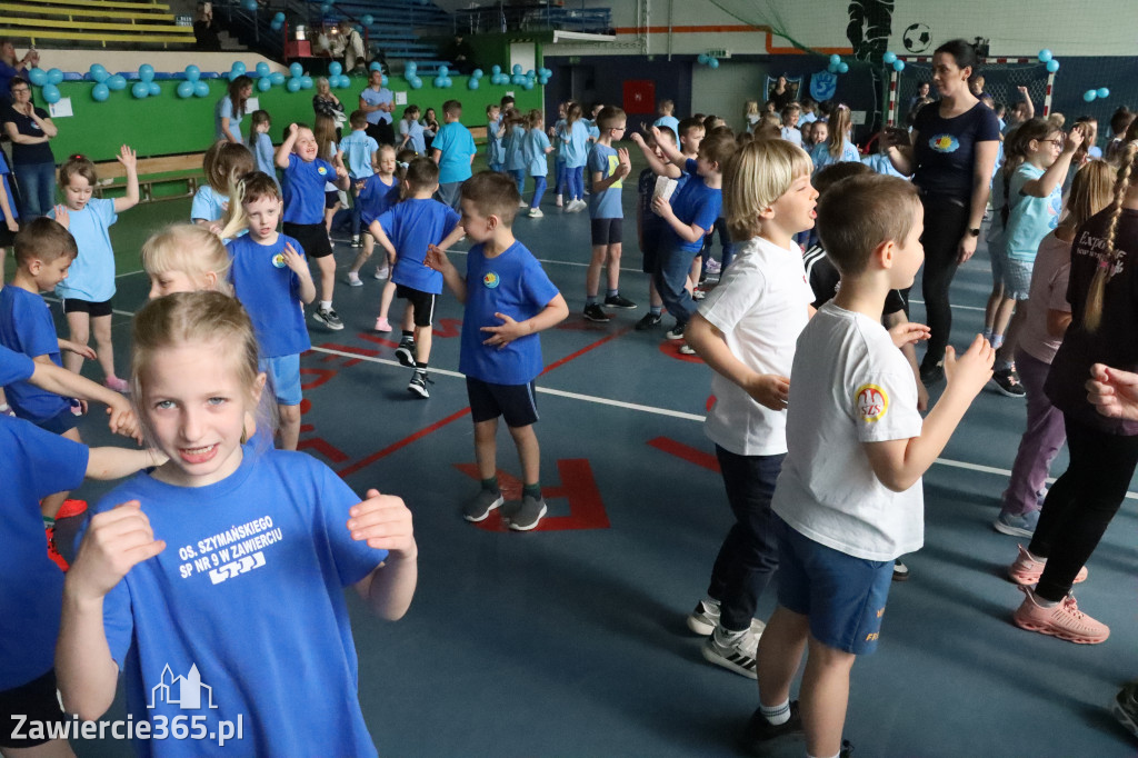 Fotorelacja I: Niebieskie Igrzyska zorganizowane przez SP4 w Zawierciu