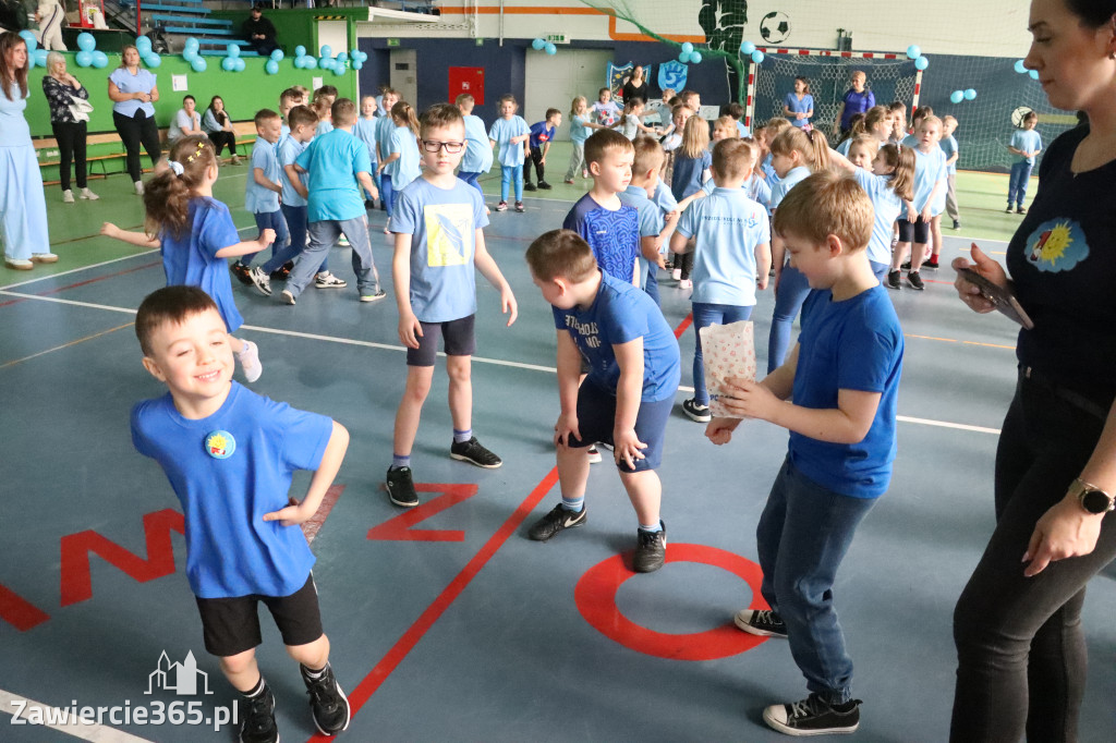 Fotorelacja I: Niebieskie Igrzyska zorganizowane przez SP4 w Zawierciu