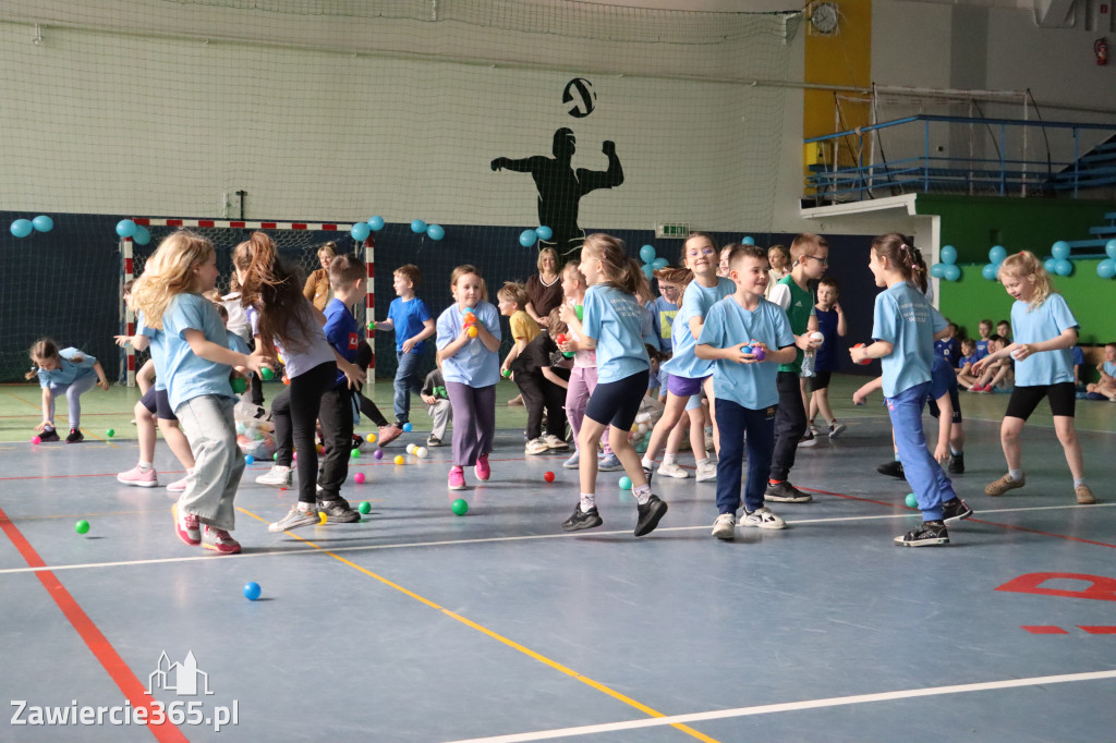 Fotorelacja I: Niebieskie Igrzyska zorganizowane przez SP4 w Zawierciu