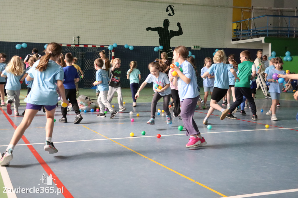 Fotorelacja I: Niebieskie Igrzyska zorganizowane przez SP4 w Zawierciu