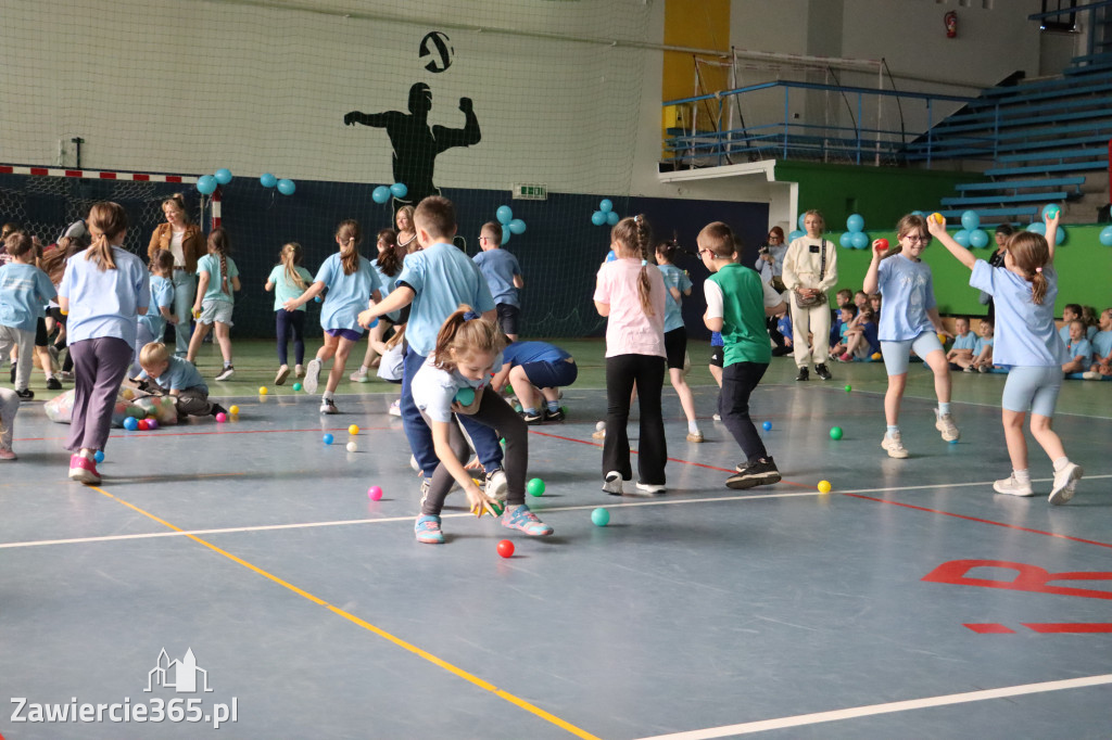 Fotorelacja I: Niebieskie Igrzyska zorganizowane przez SP4 w Zawierciu