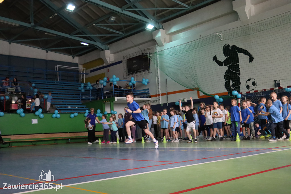 Fotorelacja I: Niebieskie Igrzyska zorganizowane przez SP4 w Zawierciu