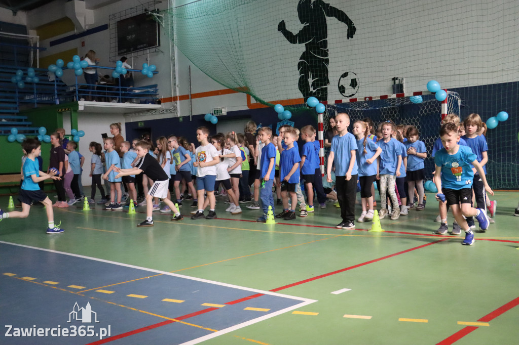 Fotorelacja I: Niebieskie Igrzyska zorganizowane przez SP4 w Zawierciu