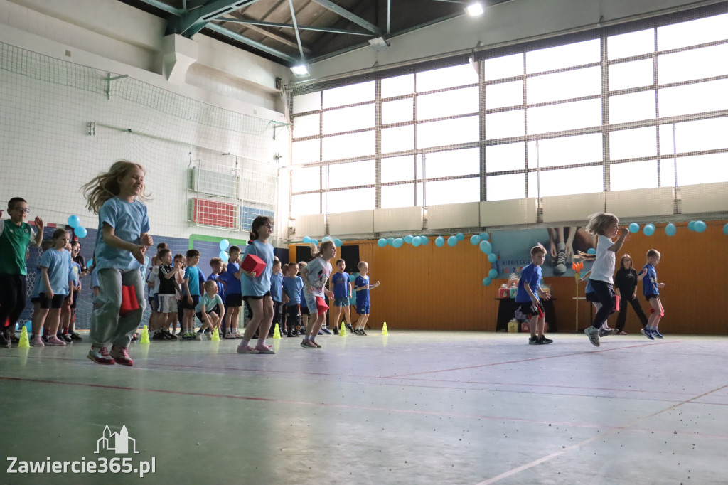 Fotorelacja I: Niebieskie Igrzyska zorganizowane przez SP4 w Zawierciu