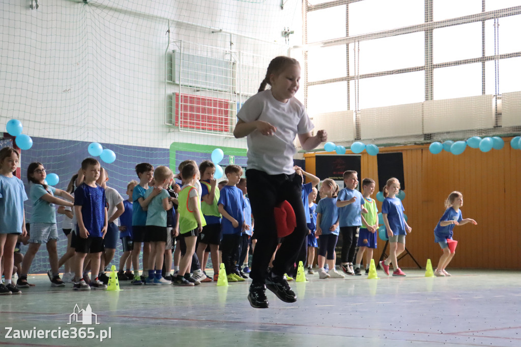 Fotorelacja I: Niebieskie Igrzyska zorganizowane przez SP4 w Zawierciu