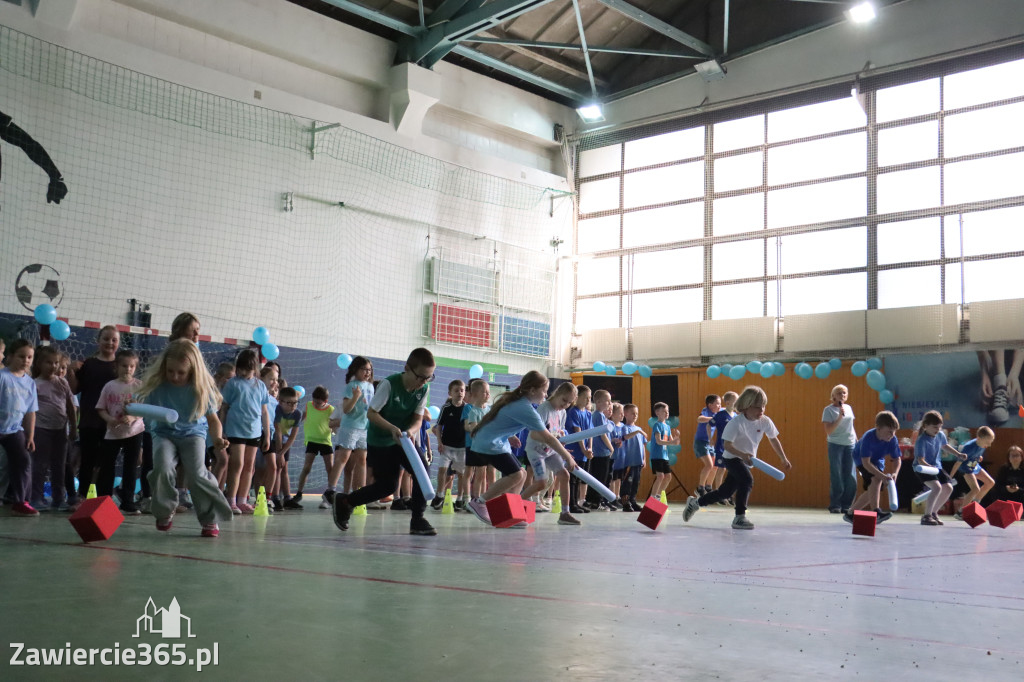 Fotorelacja I: Niebieskie Igrzyska zorganizowane przez SP4 w Zawierciu