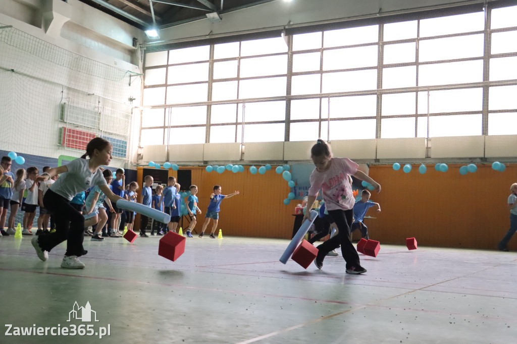 Fotorelacja I: Niebieskie Igrzyska zorganizowane przez SP4 w Zawierciu
