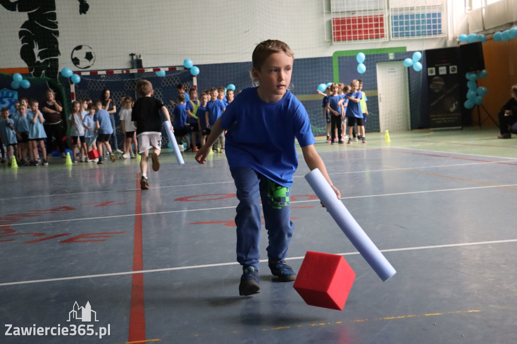 Fotorelacja I: Niebieskie Igrzyska zorganizowane przez SP4 w Zawierciu