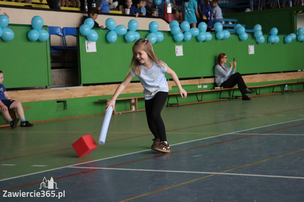 Fotorelacja I: Niebieskie Igrzyska zorganizowane przez SP4 w Zawierciu