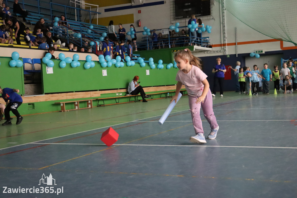 Fotorelacja I: Niebieskie Igrzyska zorganizowane przez SP4 w Zawierciu